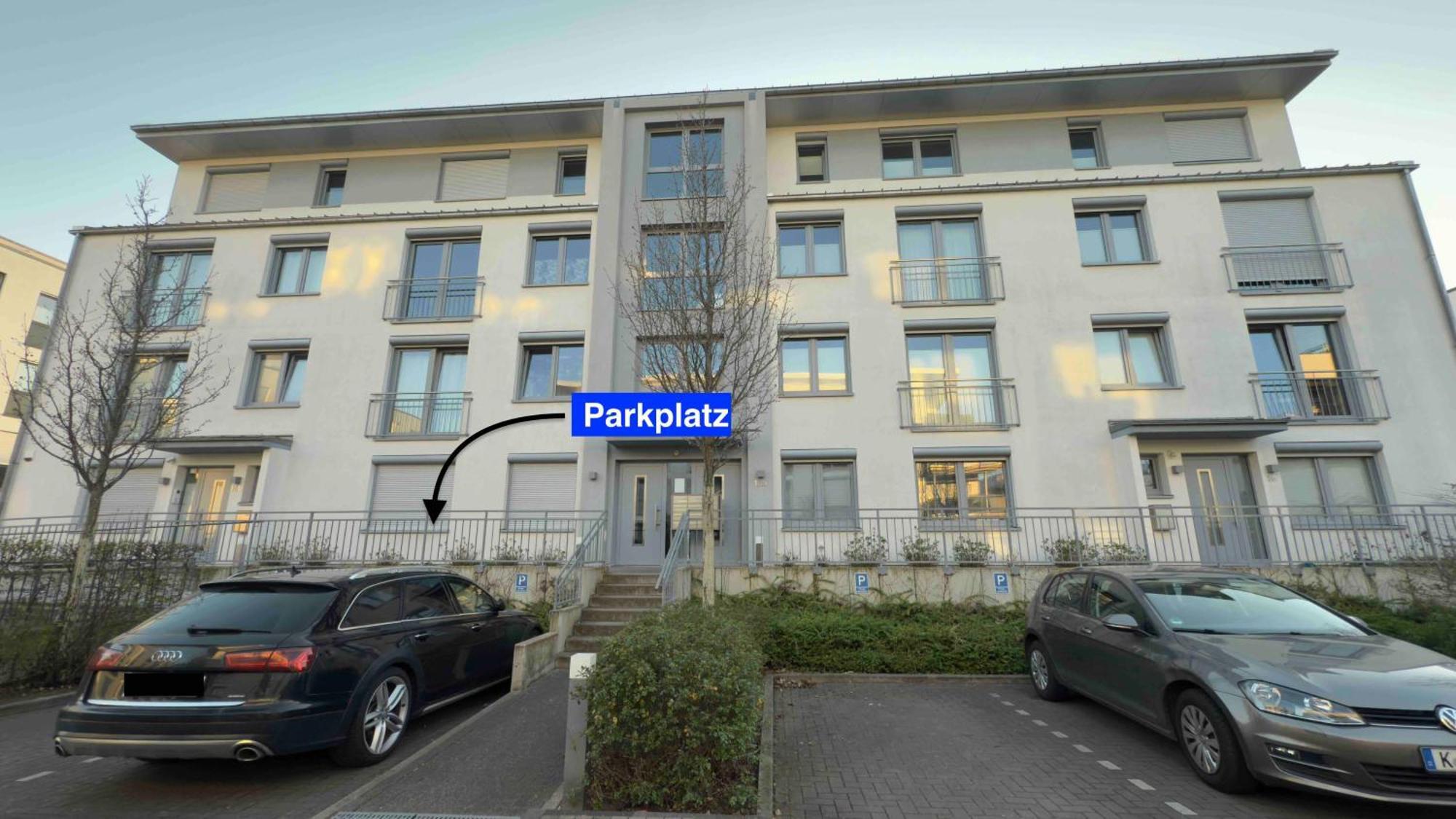 Privatunterkunft Nahe Messe - Privates Gaestezimmer Mit Bad In Einer Köln